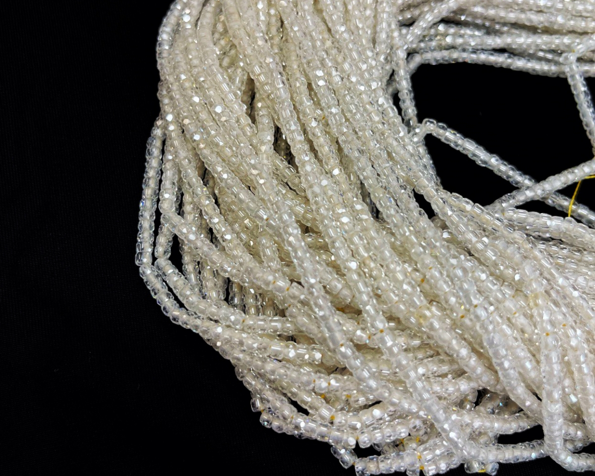 Бусины Циркон натуральный рондель ювелирной огранки размер 2*3мм цвет айвори