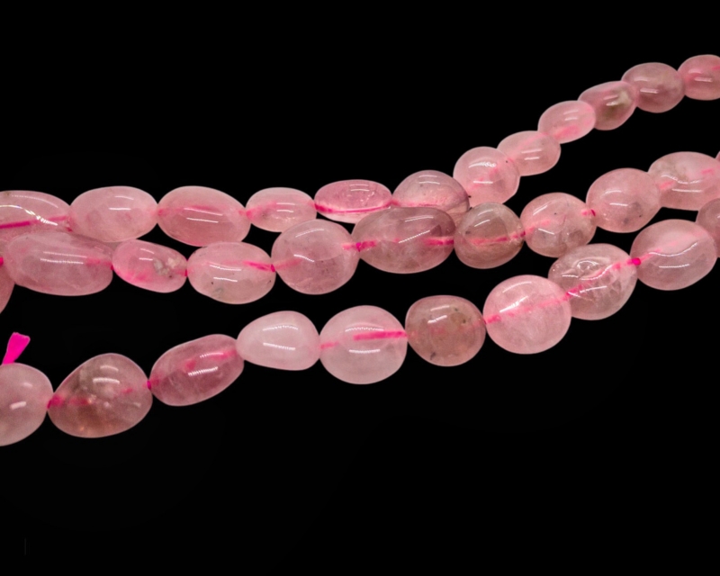 Бусины Кварц розовый гладкий глянцевый; средний размер бусин 10*8мм, натуральный камень